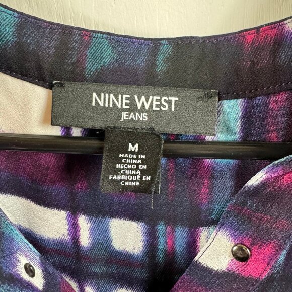 Nine West Abstract Plaid Tunic Top | Long Sleeve V-Neck with Stud Detail | Sz M - Picture 7 of 9